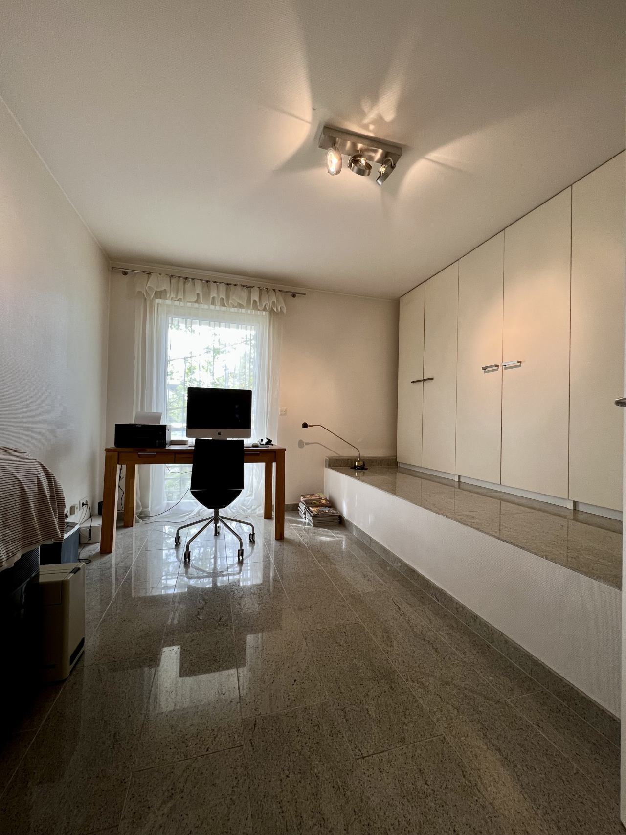 Schlafzimmer / Büro